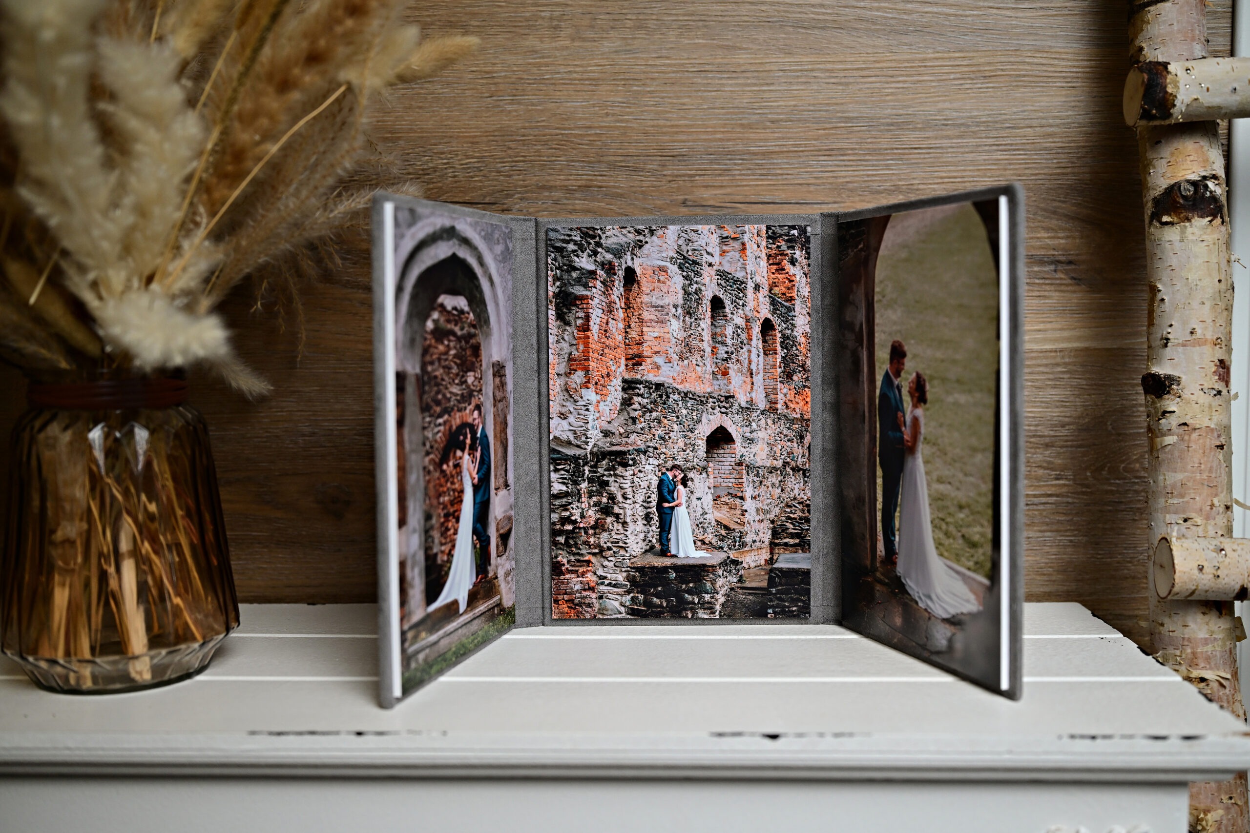 3teiliger fotoaufsteller hochformat mit samt velourcover offen