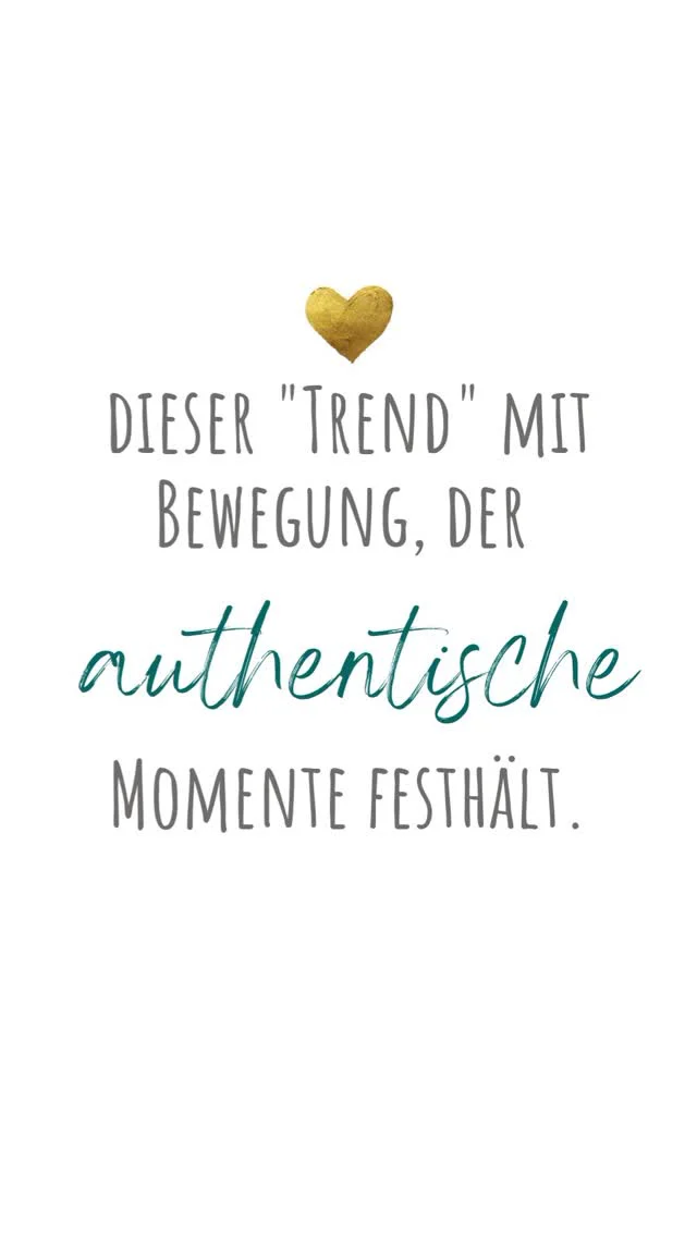 📸 Trend-Test: Authentische Fotos durch Bewegung?
Ich habe den aktuellen Fotografie-Trend selbst ausprobiert – spontane Bewegung statt starren Posen durch hüpfen und "zappeln". Das Ergebnis? Echte Emotionen, ungestellte Momente und pure Nähe.🥰

Als Fotografin weiß ich: Die schönsten Bilder entstehen, wenn man sich fallen lässt, Spaß hat und vor allem in Bewegung ist. Es gibt so viele Ideen und "Prompts" wie man sie so schön nennt, wie man authentische Aufnahmen festhalten kann.
Genau das zeigt dieser Trend – und ich bin begeistert! 💫 

Einige Männer die zum Fotoshooting kommen haben nicht wirklich Lust darauf, weil sie diese starren Posen kennen. Das wollen wir brechen und euer Shooting in ein Erlebnis Shooting verwandeln, wo ihr als Paar, als Familie Spaß haben könnt und in Bewegung die liebevollesten und ungestelltesten Aufnahmen bekommt. Und was bleibt sind nicht nur Bilder, sondern ein schönes Familienerlebnis.💛

✨ Du willst natürliche, gefühlvolle Aufnahmen, die dich zeigen, wie du wirklich bist? Dann ist dieser Ansatz vielleicht genau das Richtige.

Schreibe mir MOMENTE und wir erschaffen eure Lieblingsbilder die in Erinnerung bleiben.

Sibylle von
Forever in love Fotografie 

📍 Fotoatelier Chemnitz - Erzgebirge | Sachsen | Vogtland 

#authentischefotografie #fotografietrend #emotionaleFotografie #natürlicheschönheit #bewegungimfoto #echtemomente #fotografieinspiration